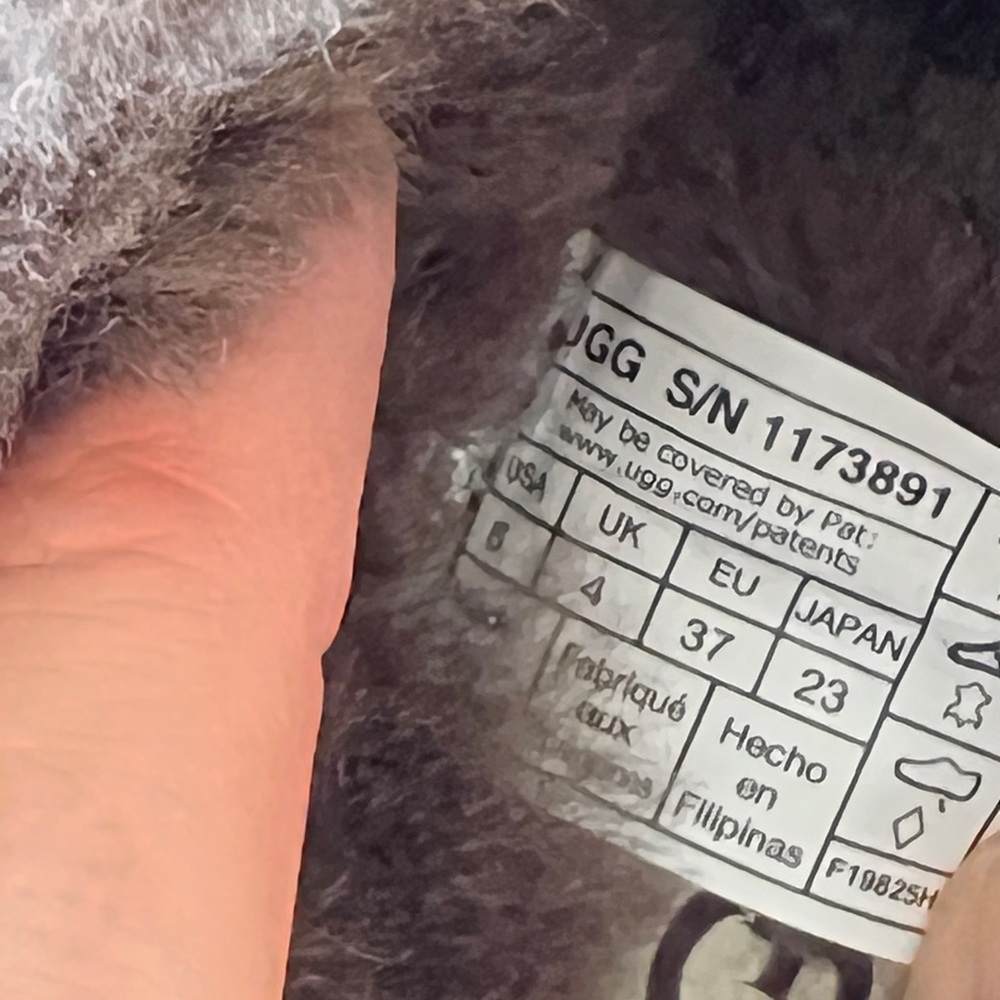 UGG Micro Boot - Picture 5 of 8